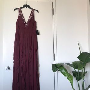 Adrianna Papell gown